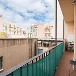 5 Pax Santa Monica Ramblas Barcelona